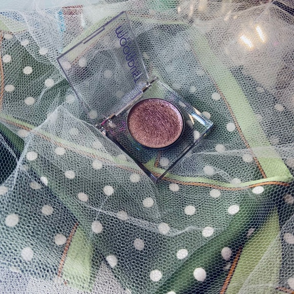 NWOT Rare Discontinued Urban Decay Moon Dust Eyeshadow Single “Glitter Rock” - Picture 2 of 3